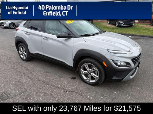 Cyber Silver w/Black Roof 2023 Hyundai KONA SEL