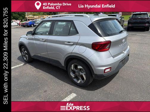 Shimmering Silver 2025 Hyundai VENUE SEL