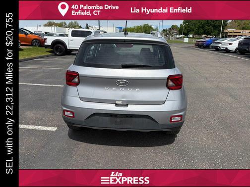 Shimmering Silver 2025 Hyundai VENUE SEL