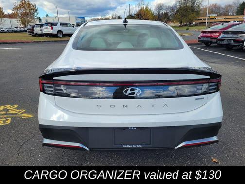 2026 Hyundai SONATA Hybrid Base