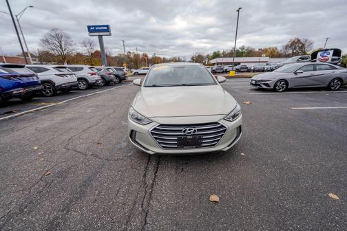 2017 Hyundai ELANTRA Value Edition