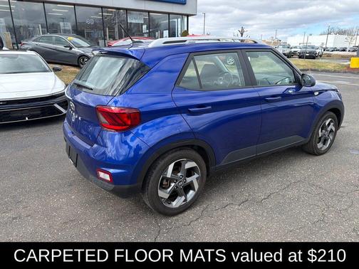 2023 Hyundai VENUE SEL