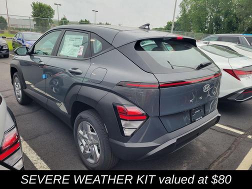 2026 Hyundai KONA SE