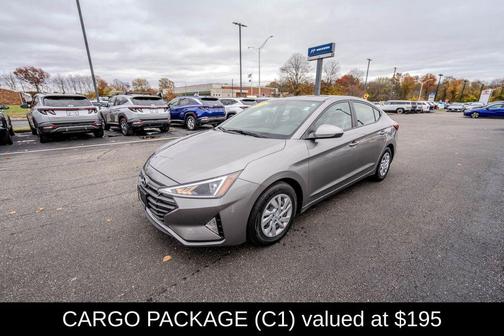 2020 Hyundai ELANTRA SE