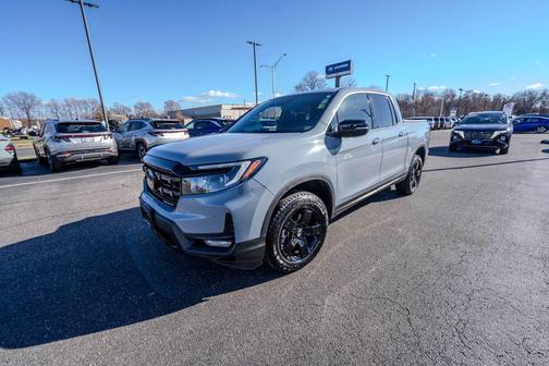 2025 Honda Ridgeline Black