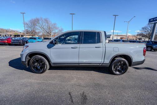 2025 Honda Ridgeline Black