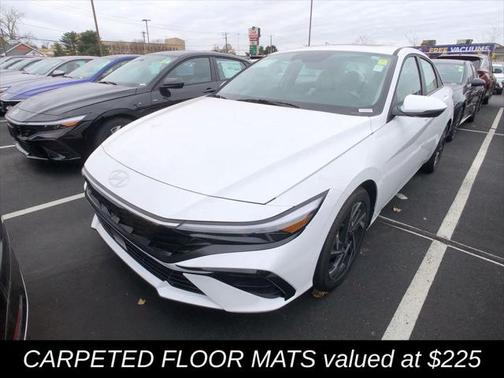 2025 Hyundai ELANTRA Limited