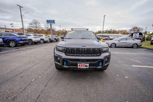 2022 Jeep Grand Cherokee 4xe Trailhawk