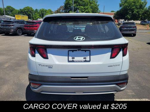 Creamy White Pearl 2026 Hyundai TUCSON Hybrid Blue SE