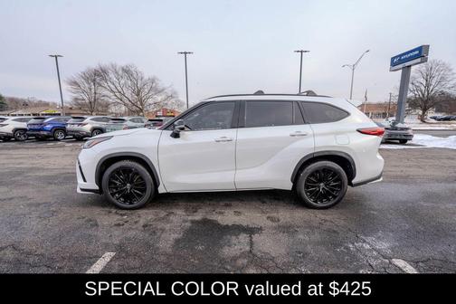 2023 Toyota Highlander XSE