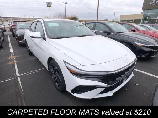 2025 Hyundai ELANTRA Limited