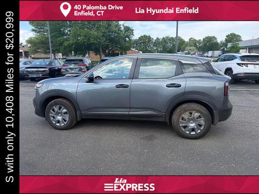 Gun Metallic 2025 Nissan Kicks S
