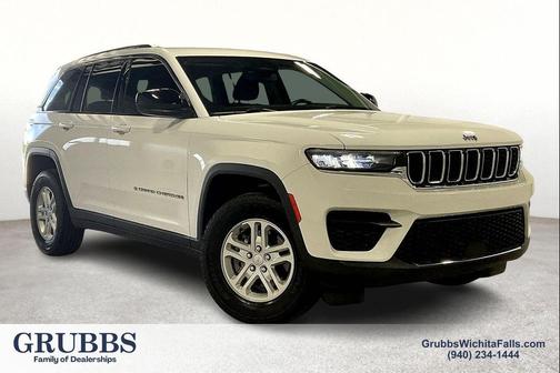 2022 Jeep Grand Cherokee Laredo