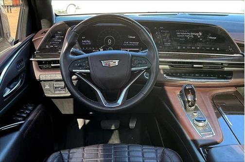 2022 Cadillac Escalade ESV Sport Platinum