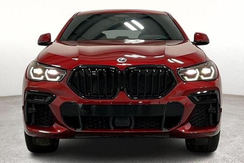 2022 BMW X6 M50i