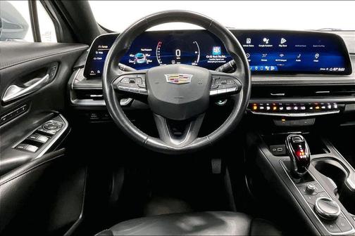 Argent Silver Metallic 2024 Cadillac XT4 Premium Luxury