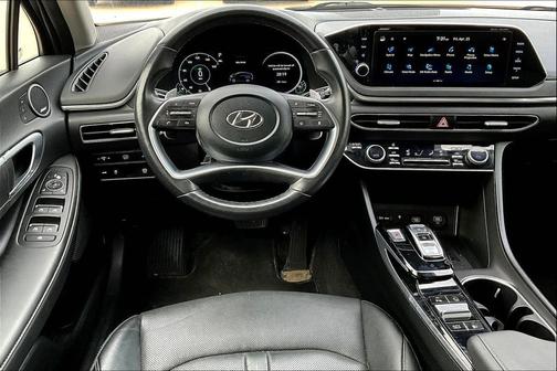 2022 Hyundai SONATA Hybrid Limited