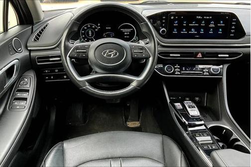 2022 Hyundai SONATA Hybrid Limited