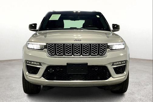 2023 Jeep Grand Cherokee Summit