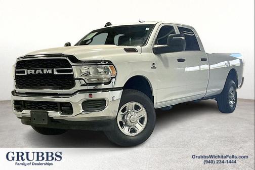 2024 RAM 2500 Tradesman Crew Cab 4x4 8' Box
