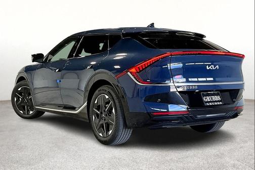 2025 Kia EV6 Light Long Range