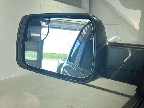 2022 RAM 1500 Lone Star