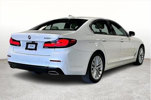 2023 BMW 530 i