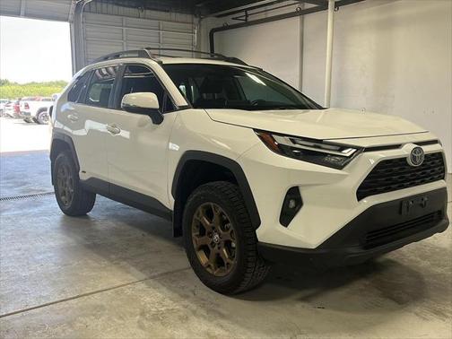 2023 Toyota RAV4 Hybrid XLE