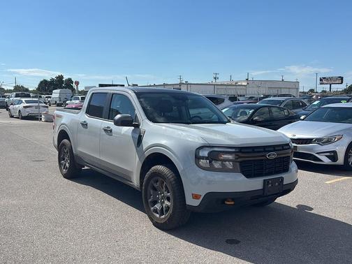 2023 Ford Maverick Lariat