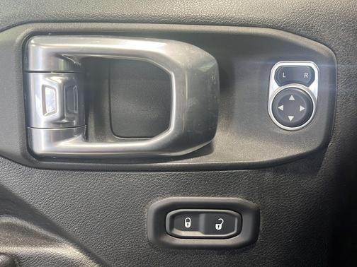 2021 Jeep Gladiator 80th Anniversary 4x4