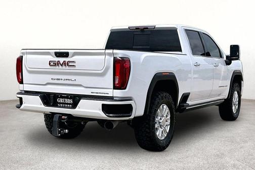 White Frost Tricoat 2021 GMC Sierra 2500 Denali