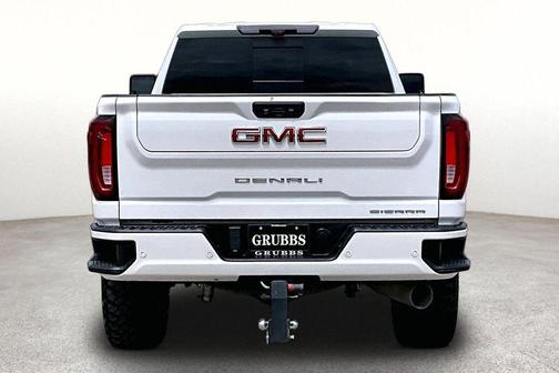 White Frost Tricoat 2021 GMC Sierra 2500 Denali