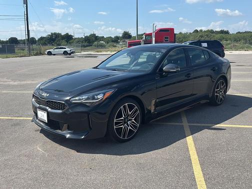 2022 Kia Stinger GT2