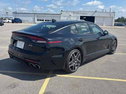 2022 Kia Stinger GT2