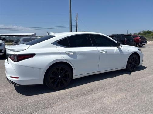 2022 Lexus ES 350 F Sport