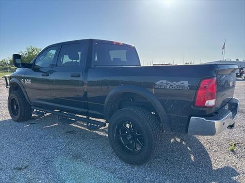 2018 RAM 2500 Tradesman Crew Cab 4x4 6'4' Box
