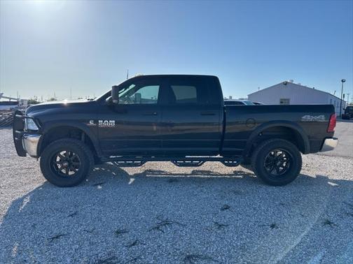 2018 RAM 2500 Tradesman Crew Cab 4x4 6'4' Box