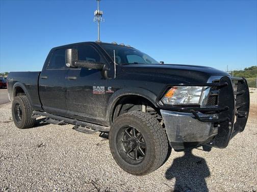 2018 RAM 2500 Tradesman Crew Cab 4x4 6'4' Box