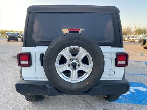 2022 Jeep Wrangler Unlimited Sport