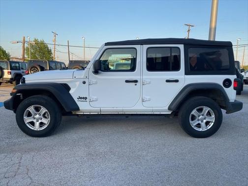 2022 Jeep Wrangler Unlimited Sport