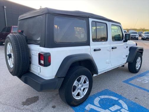 2022 Jeep Wrangler Unlimited Sport