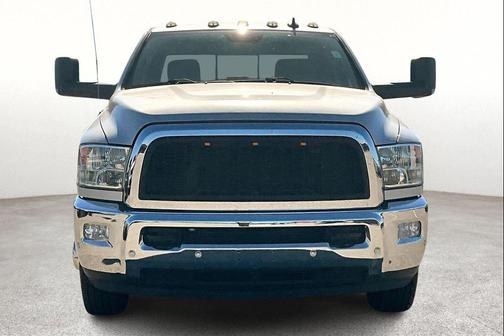 2018 RAM 3500 SLT Crew Cab 4x2 8' Box