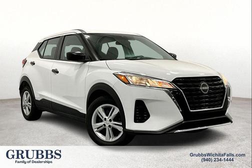 2022 Nissan Kicks S