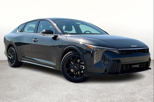 2025 Kia K4 GT-Line Turbo