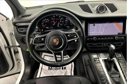 2019 Porsche Macan Base