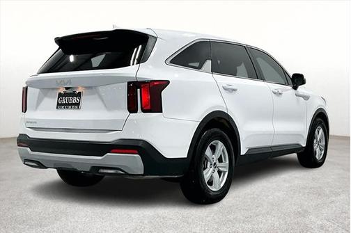 2024 Kia Sorento LX