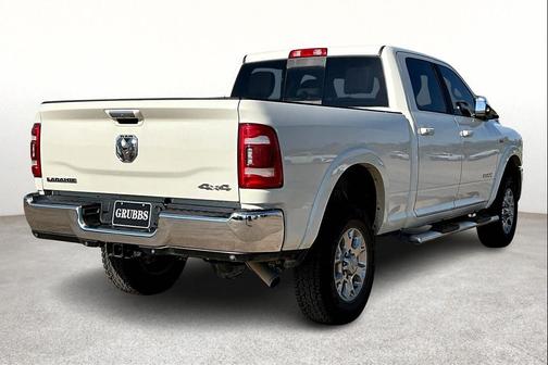 2022 RAM 2500 Laramie Crew Cab 4x4 6'4' Box