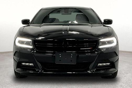 Pitch Black Clearcoat 2022 Dodge Charger SXT