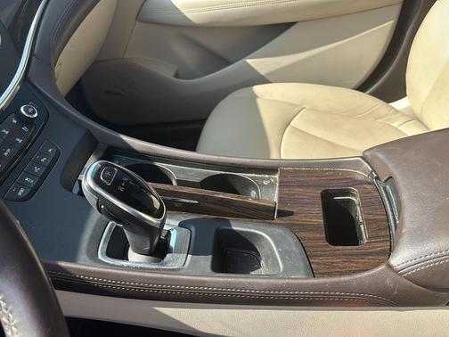 2017 Buick LaCrosse Premium