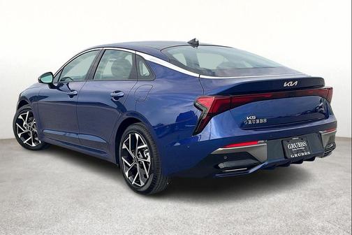 2026 Kia K5 EX